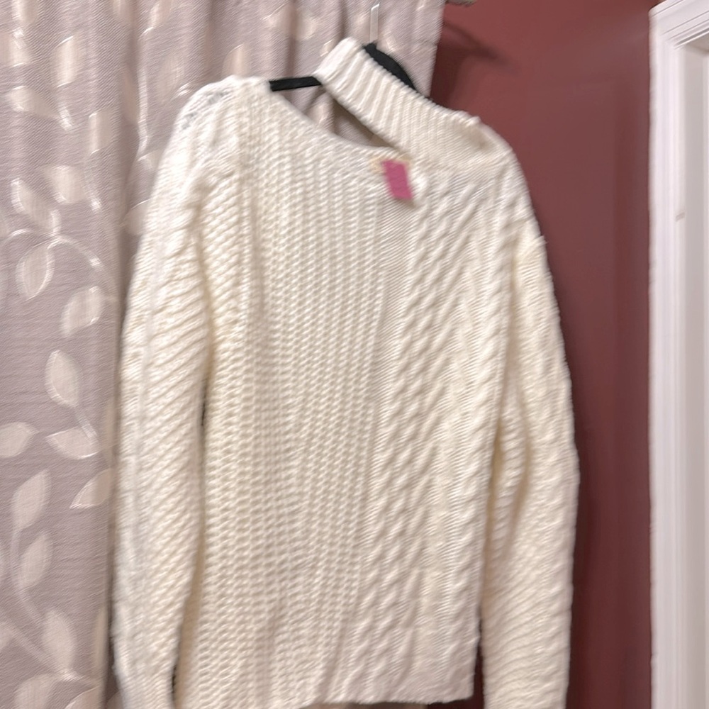 Sweater new